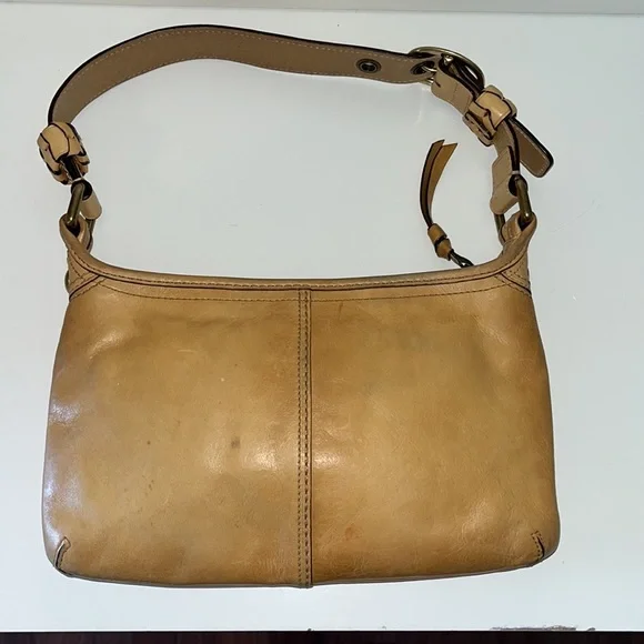 良品 743 Coach Hobo Lether Shoulderbag Good Product 743 Coach Hobo One Shoulder Bag Leather White